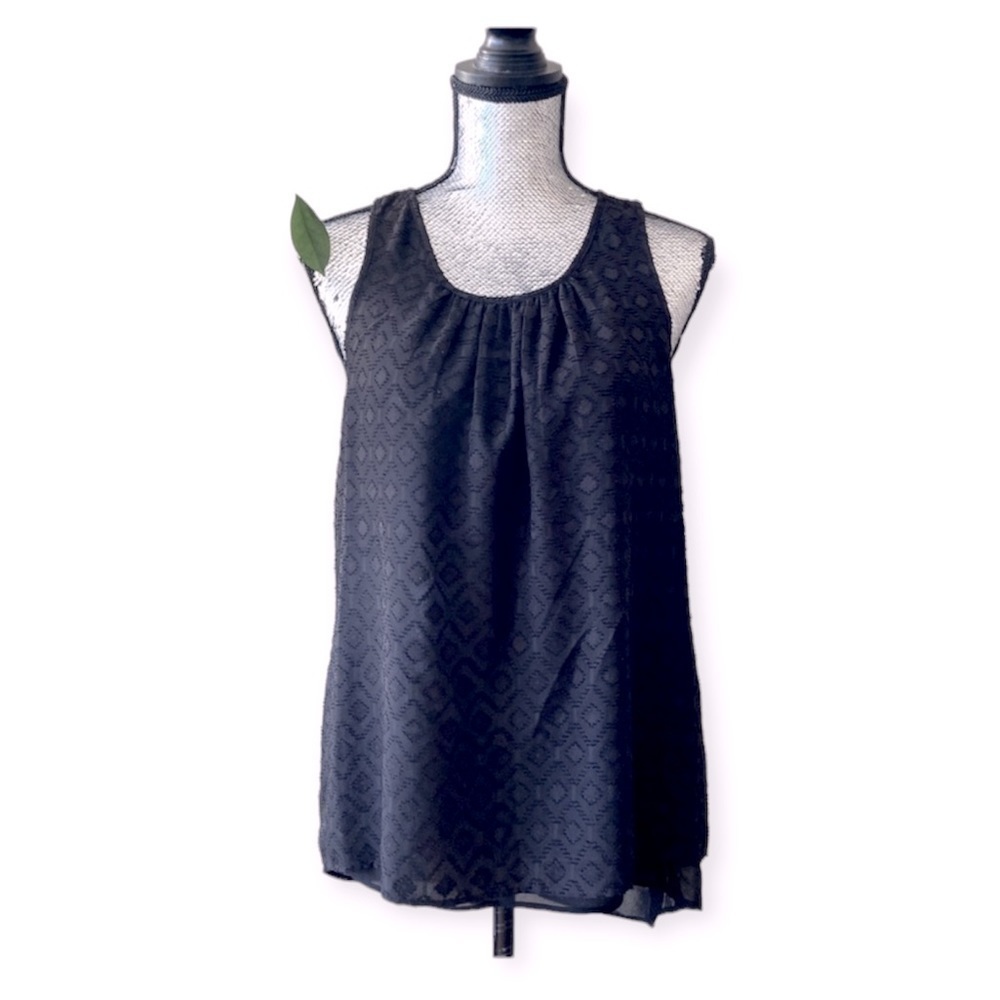 𝅺⭐️2 FOR $20⭐️ D2R Long 𝅺flowy black blouse - medium